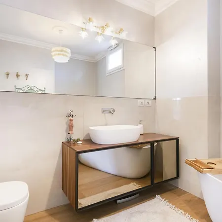 Easylife - Sofisticato Con Terrazzo 아파트 *
